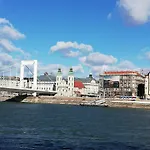 Vip Residence Riverside 26
